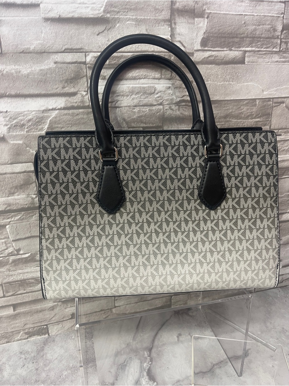 Michael Kors Sheila Medium Signature Logo Satchel & Matching Wallet Black Ombre - Picture 8 of 12